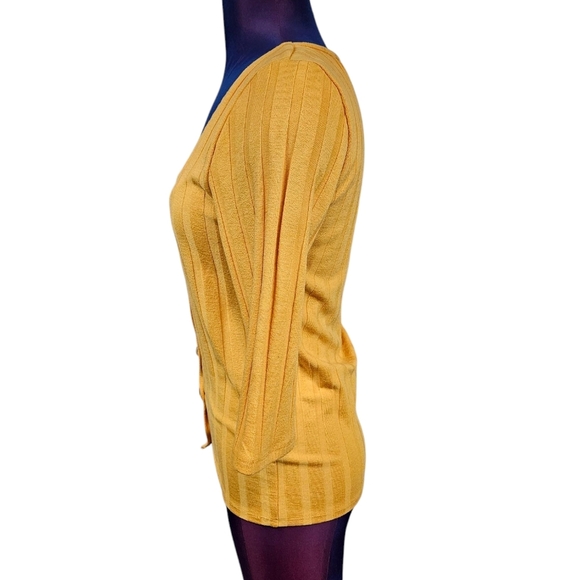 Free People Central Park Ribbed Button Down Top Gold Size Large Women's T25 - Picture 5 of 8